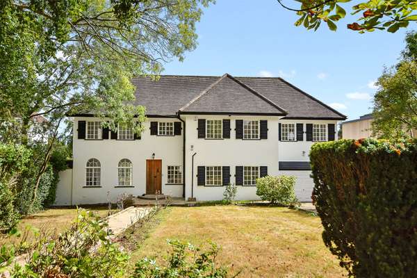 House Russell Road in Three Rivers