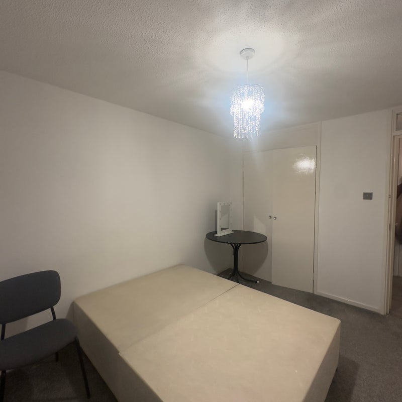 Room Silver Street in Greater London