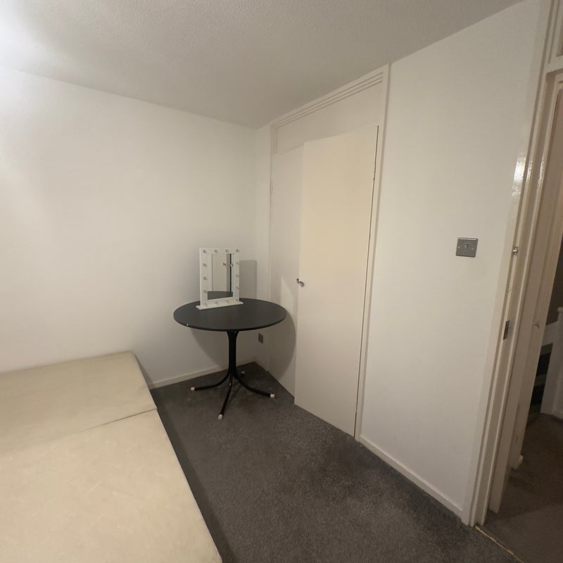 Room Silver Street in Greater London