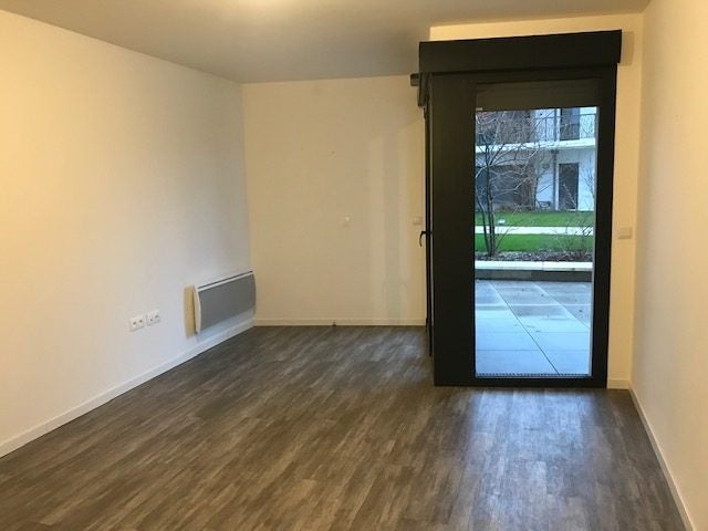 Flat Avenue Georges Clemenceau in Caen
