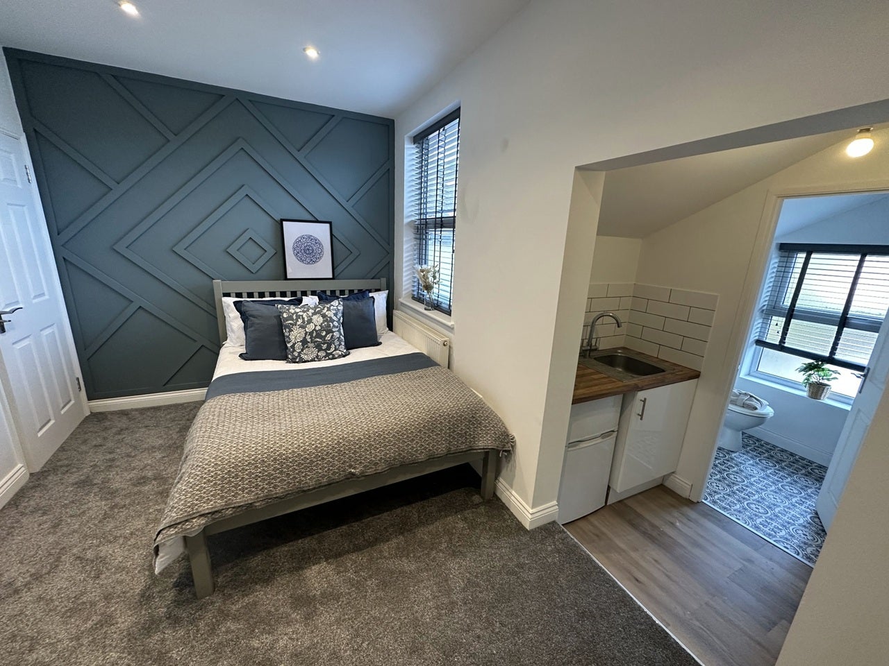 Room Buccleuch Street in Kettering