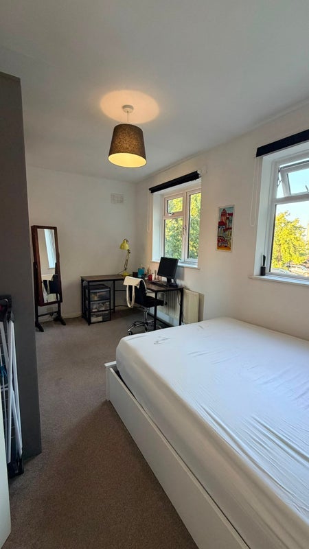 Room Brandram Road in Greater London