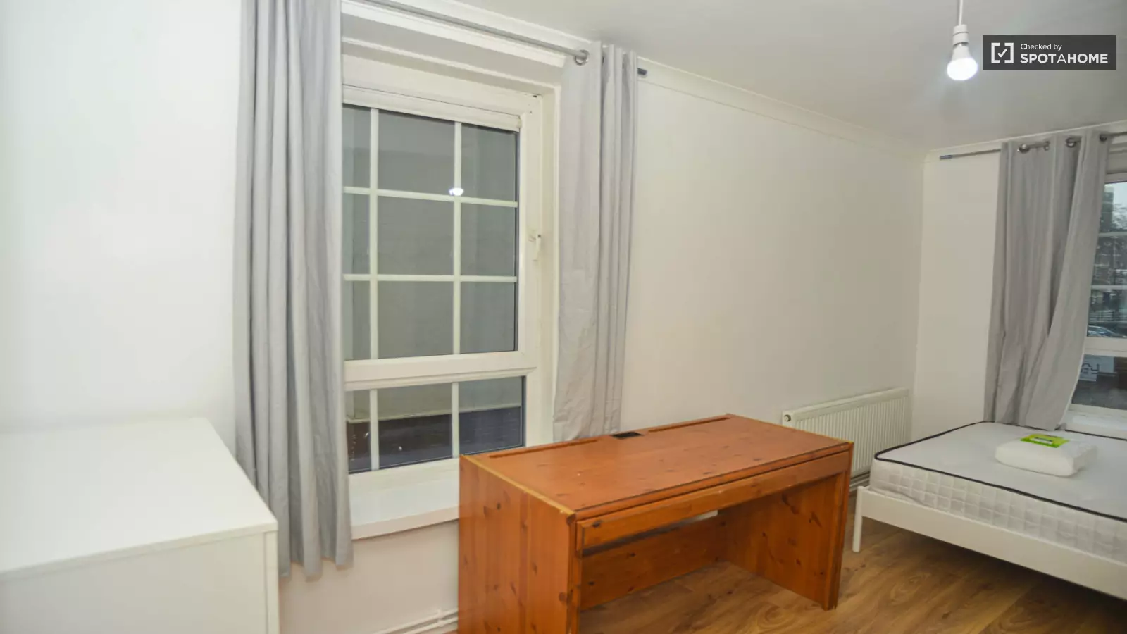 Flat Jasper Walk in Greater London
