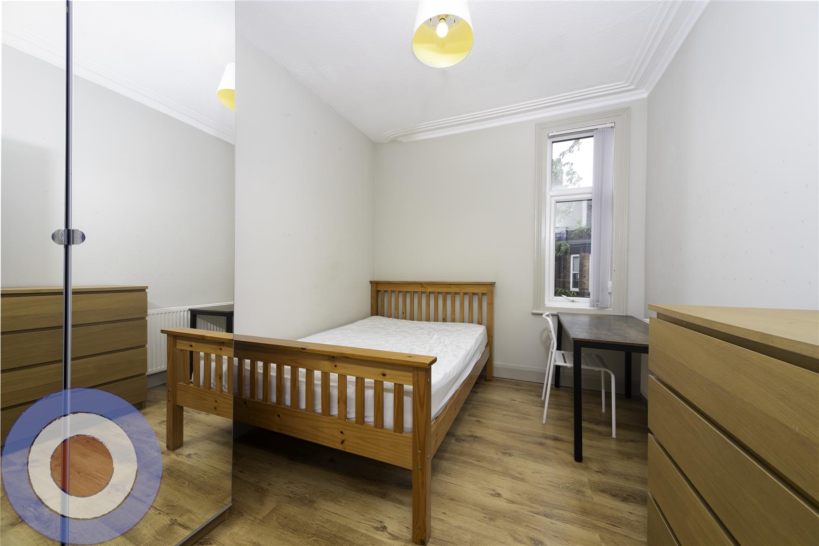 Room Cawdor Road in Manchester
