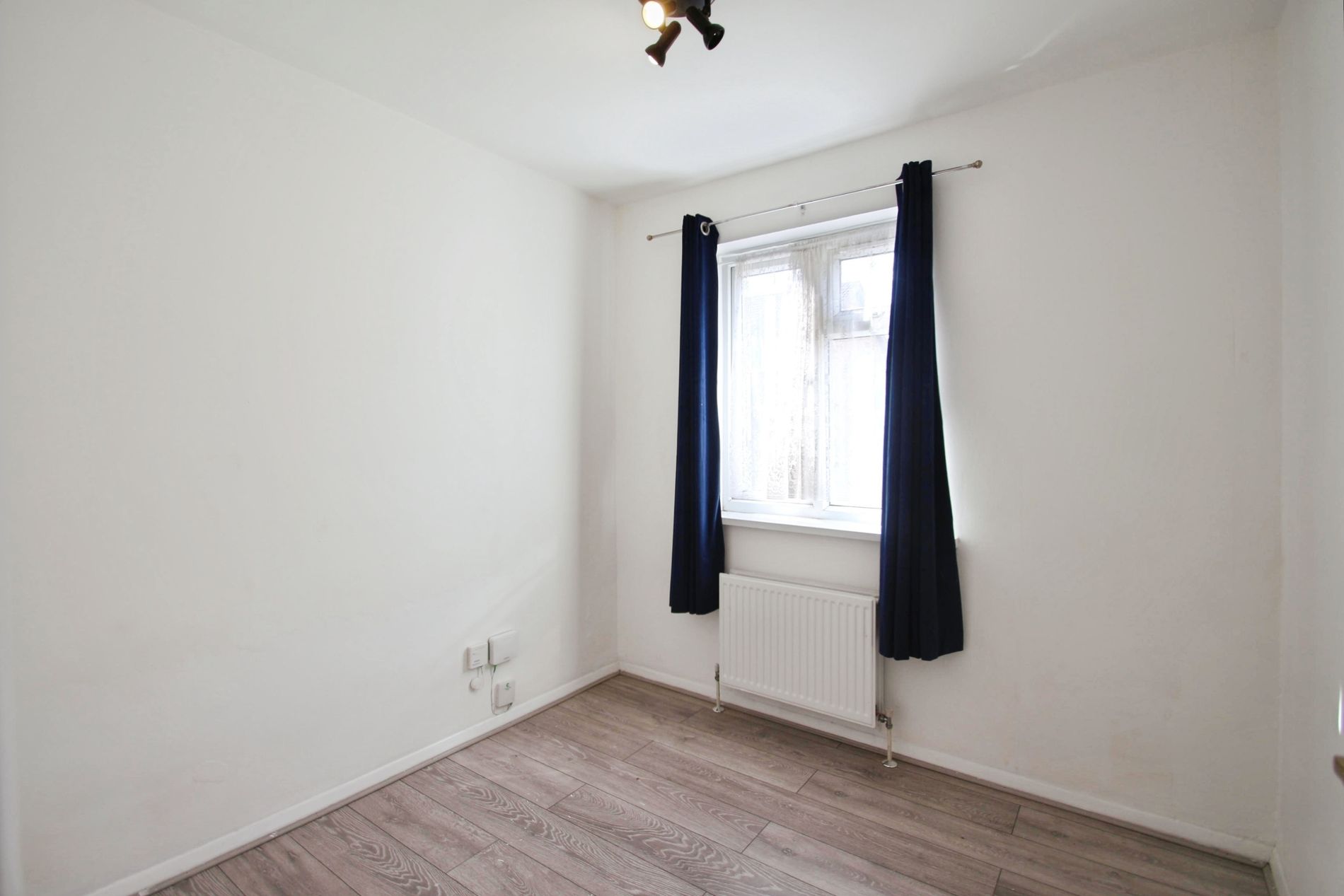 Flat Star Road in Greater London