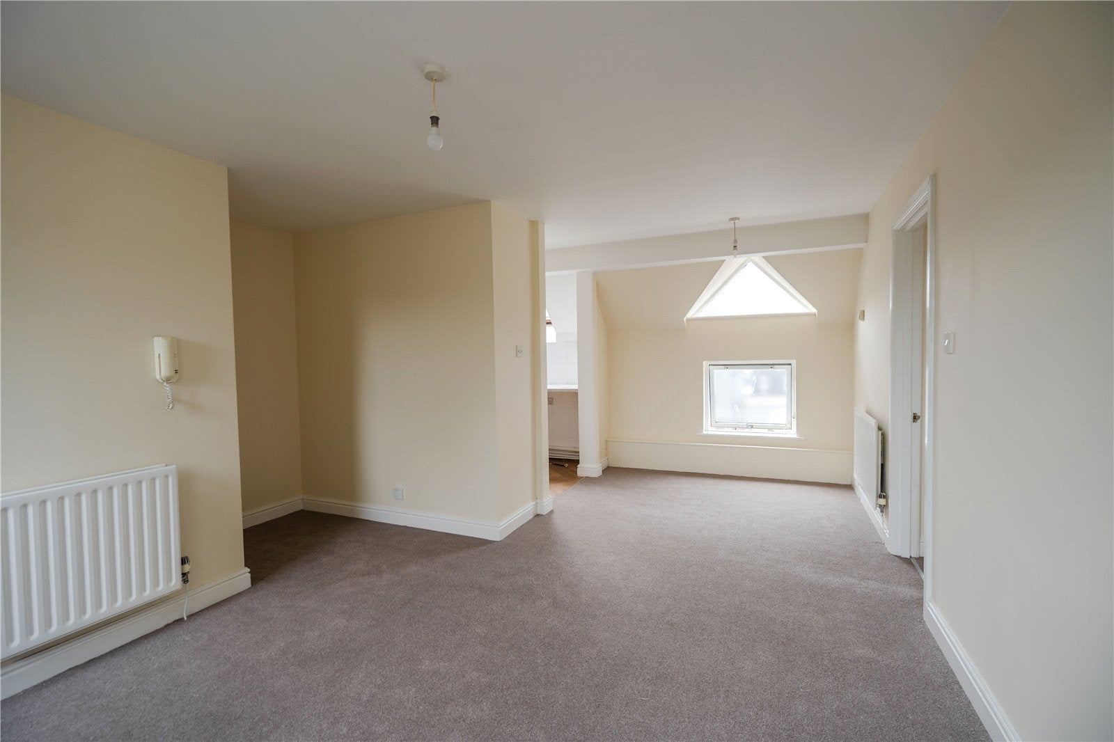 Flat Manor Avenue in Grimsby