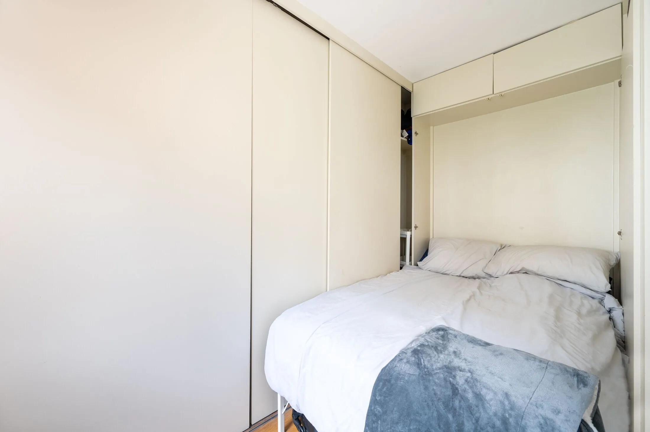Flat Newton Road in City of Westminster