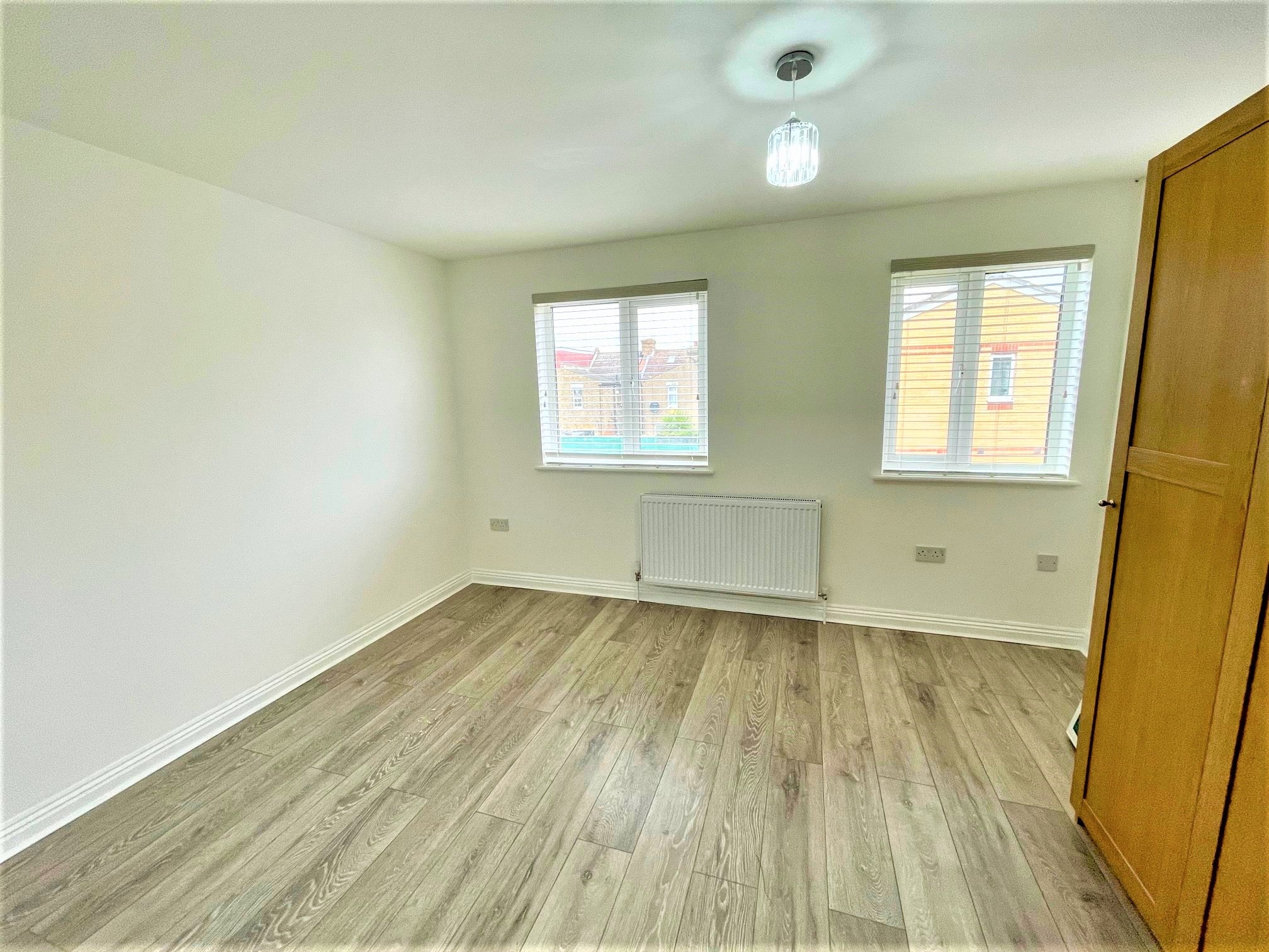 Flat Morland Road in Greater London
