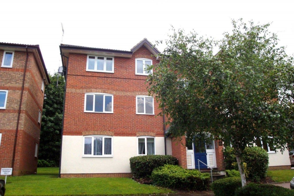 Flat Fallow Rise in East Hertfordshire