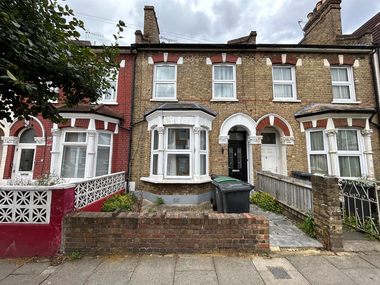 House Herbert Road in Greater London