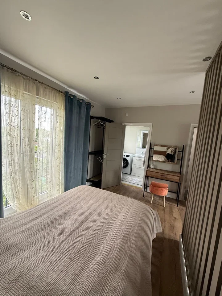 Flat Rectory Road in Greater London