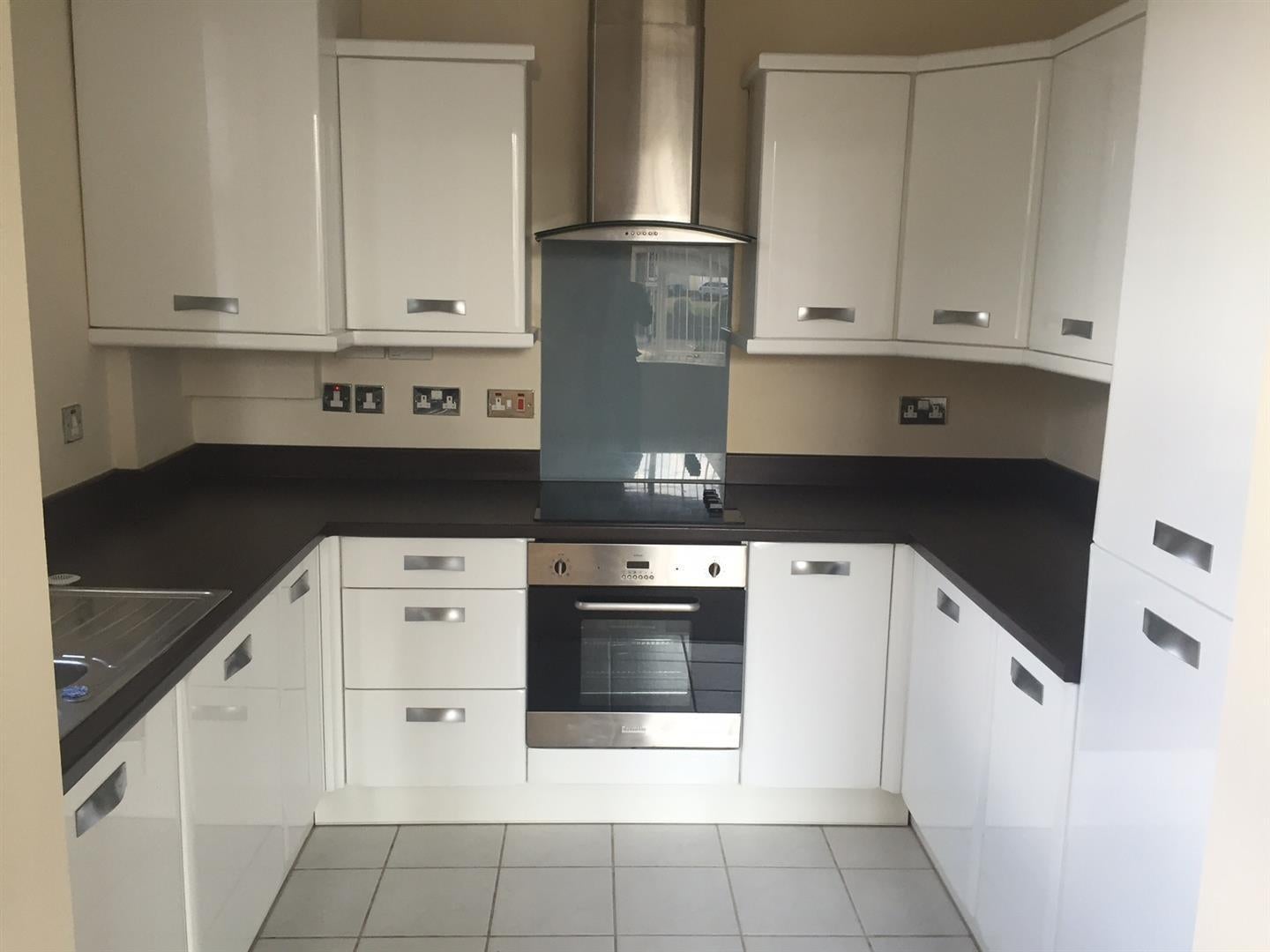 Flat Ivanhoe Road in Lichfield
