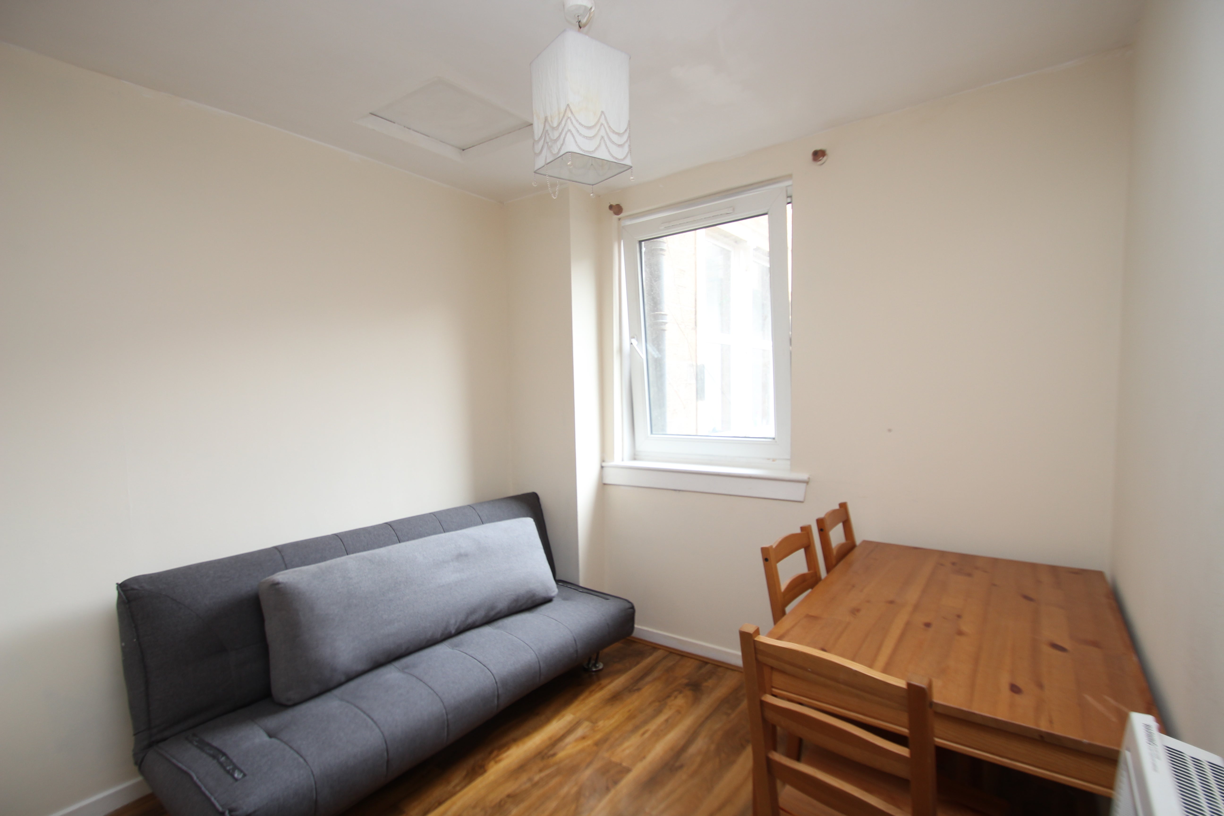 Flat Sauchiehall Street in Glasgow
