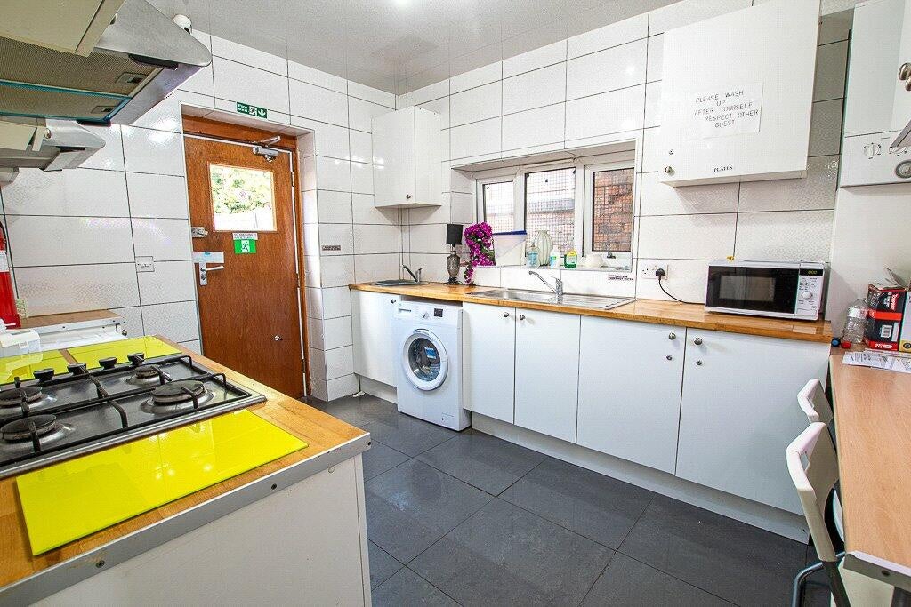 Room Catherine Street in Grimsby