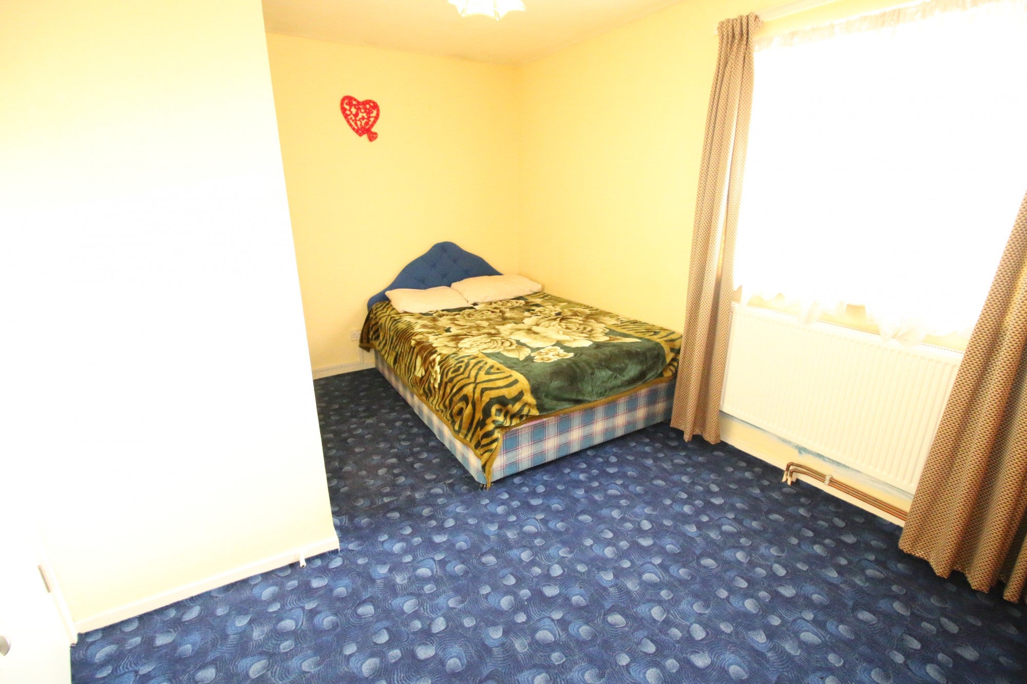 Flat Cottington Road in London