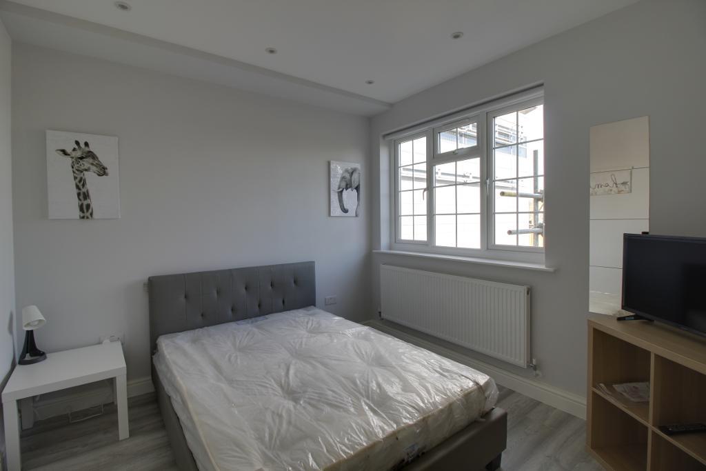 Room High Street in Southend-on-Sea