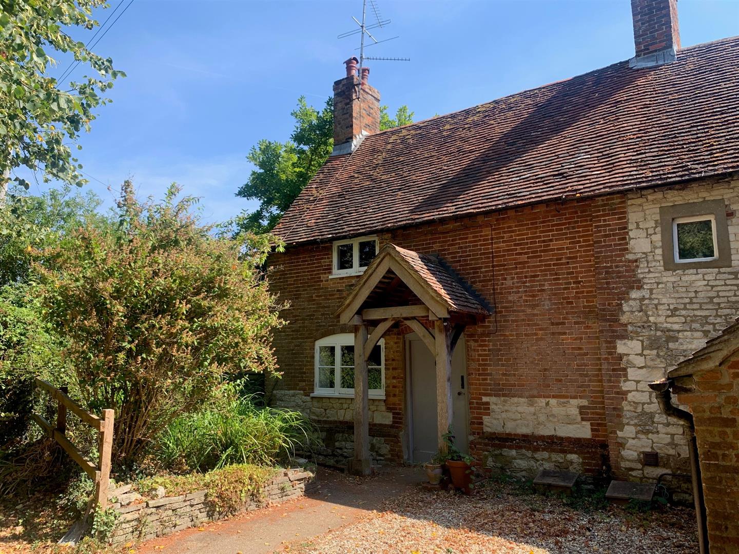 House Hussey's Lane in East Hampshire