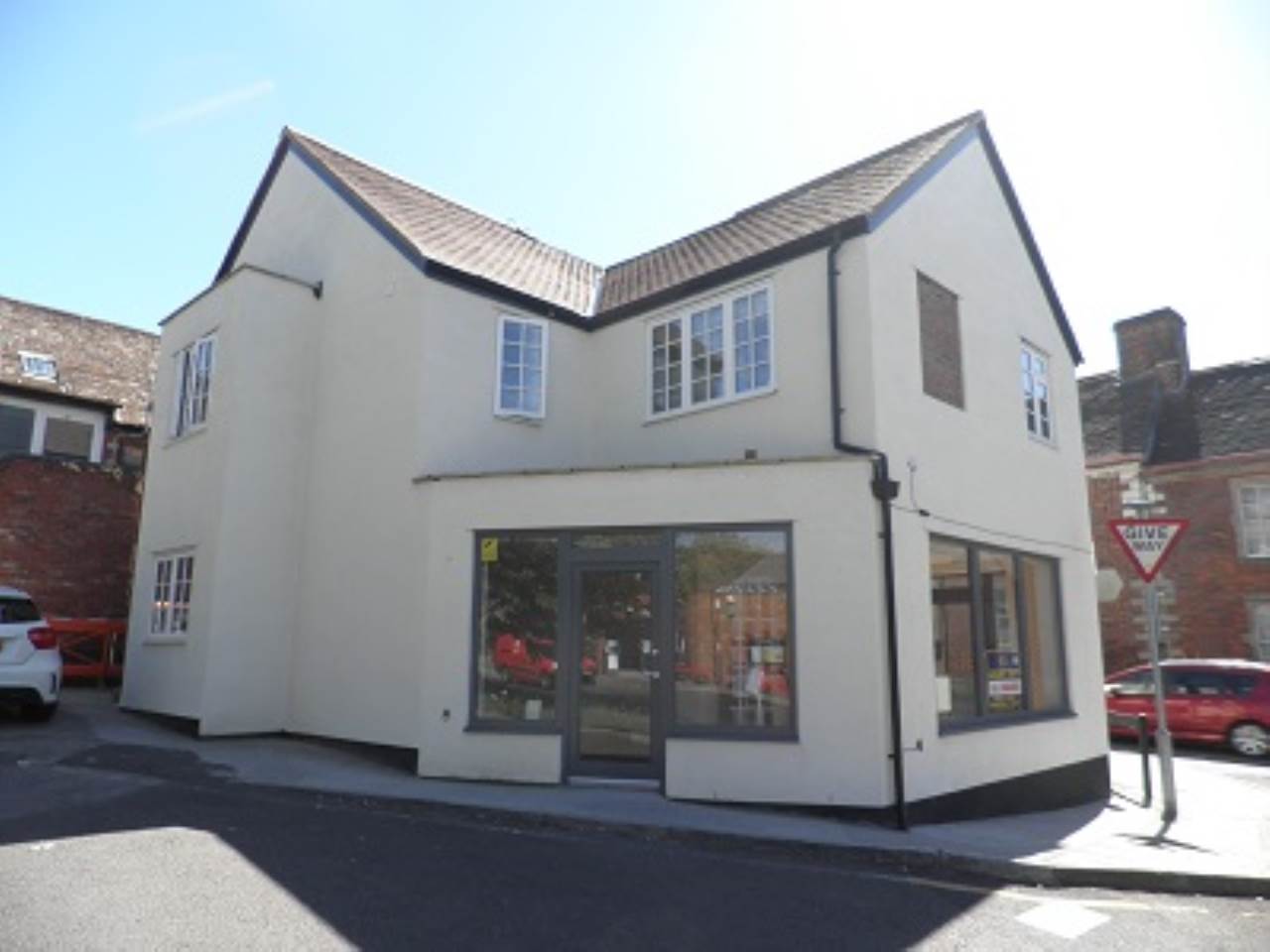 Flat High Street in Wincanton
