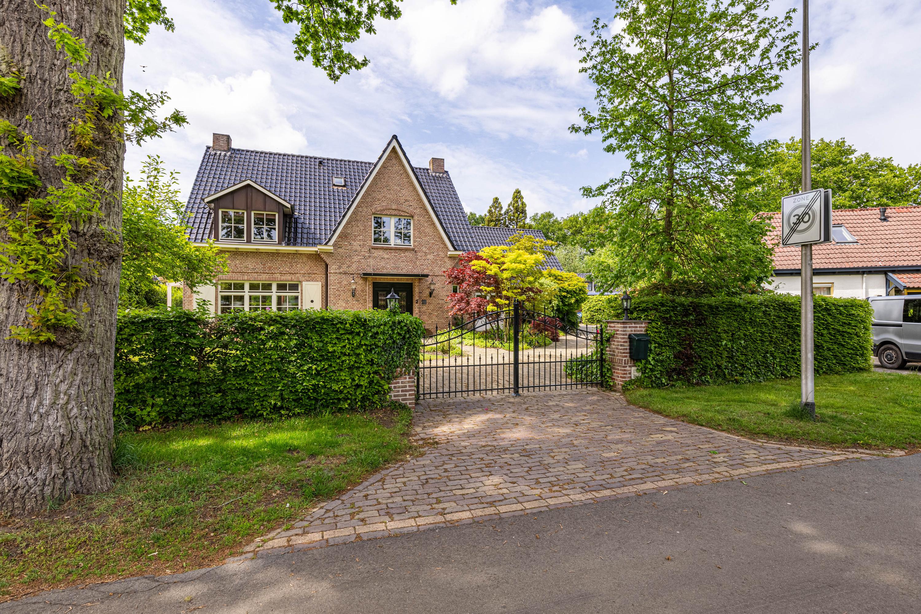 Vrijstaande woning te koop: Nieuwe Kampsteeg 2, Glimmen