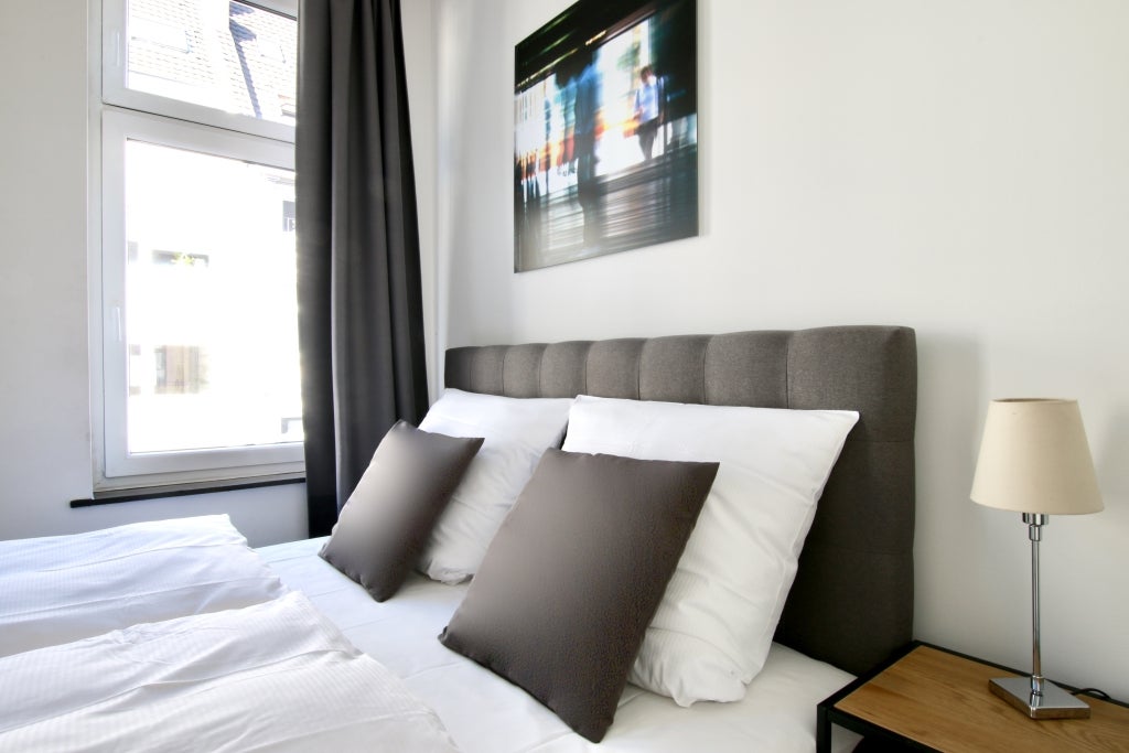Wohnung Hansaring in Köln