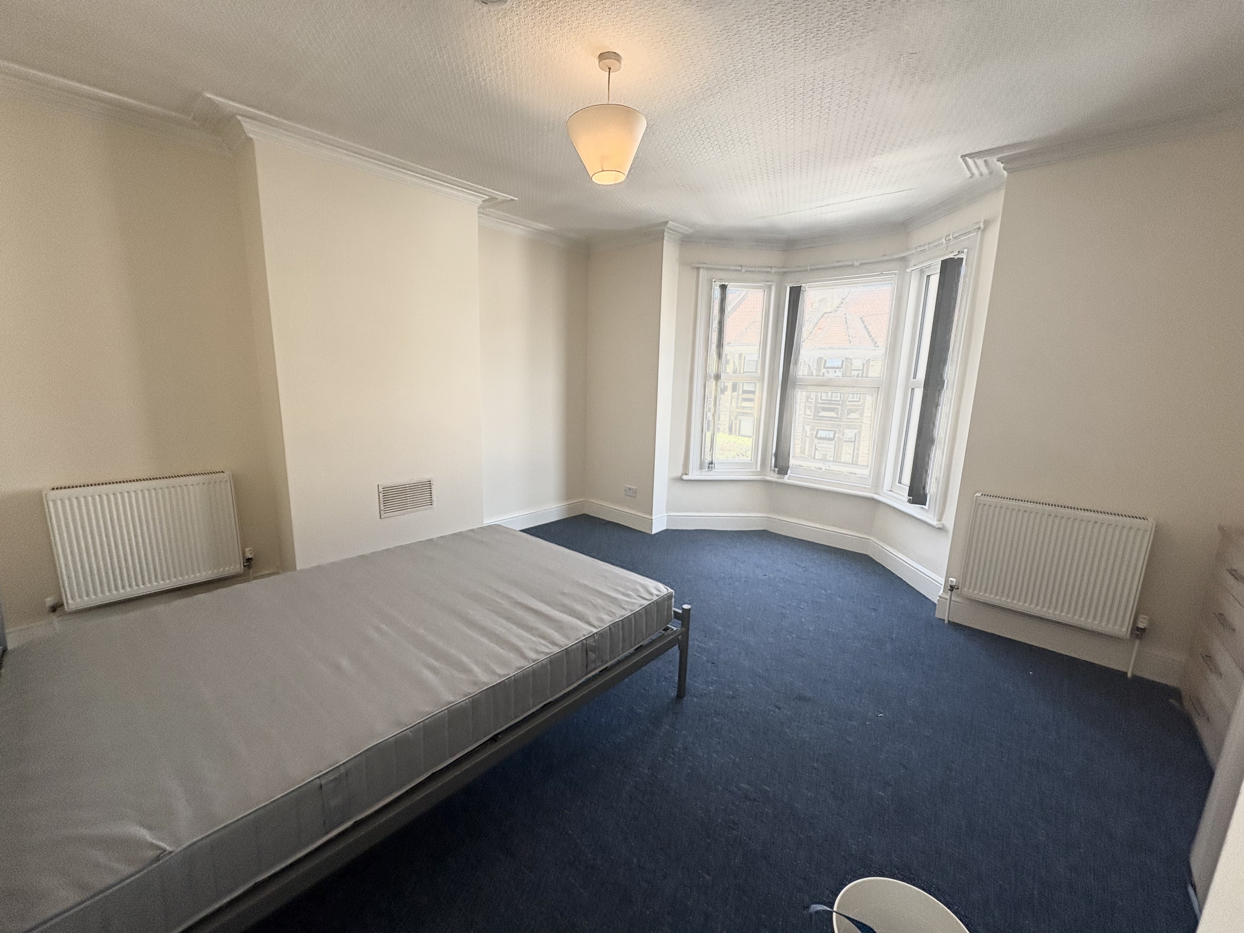 Room Raleigh Road in Bristol