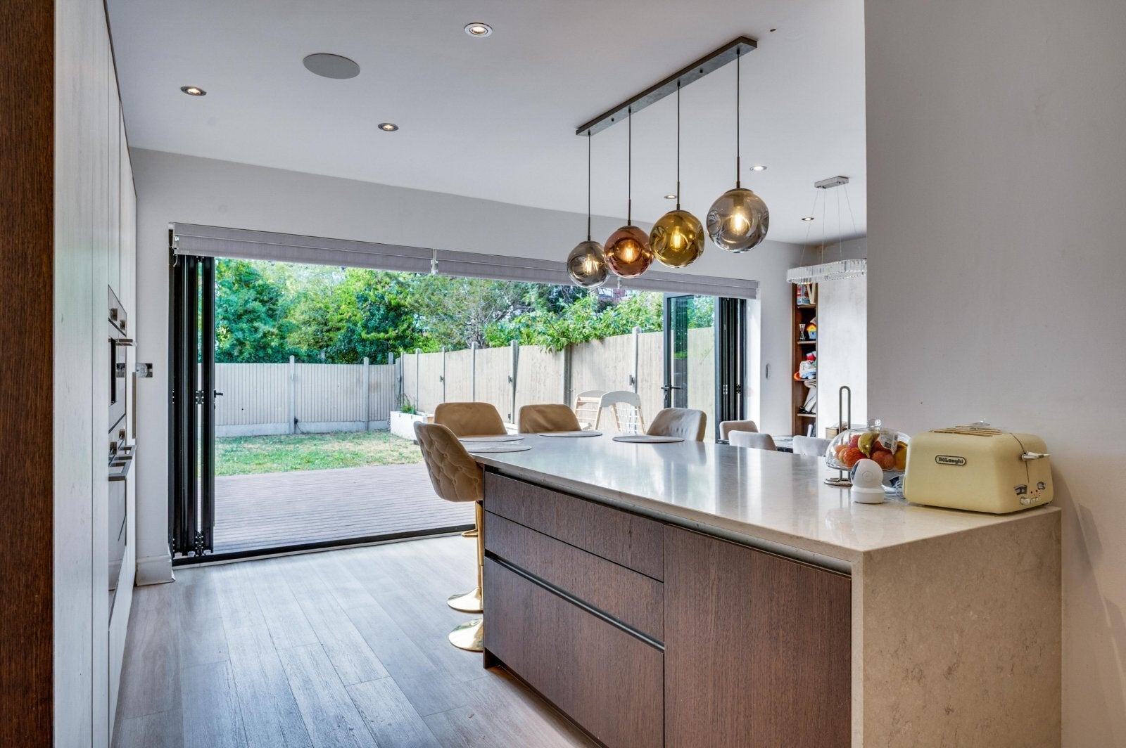House The Vale in Greater London