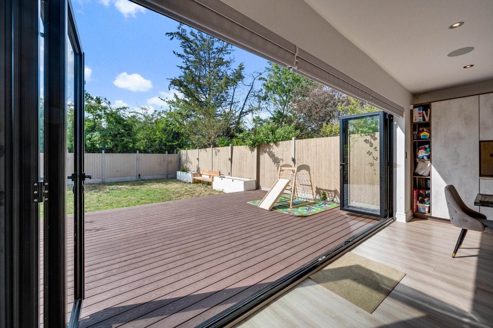 House The Vale in Greater London