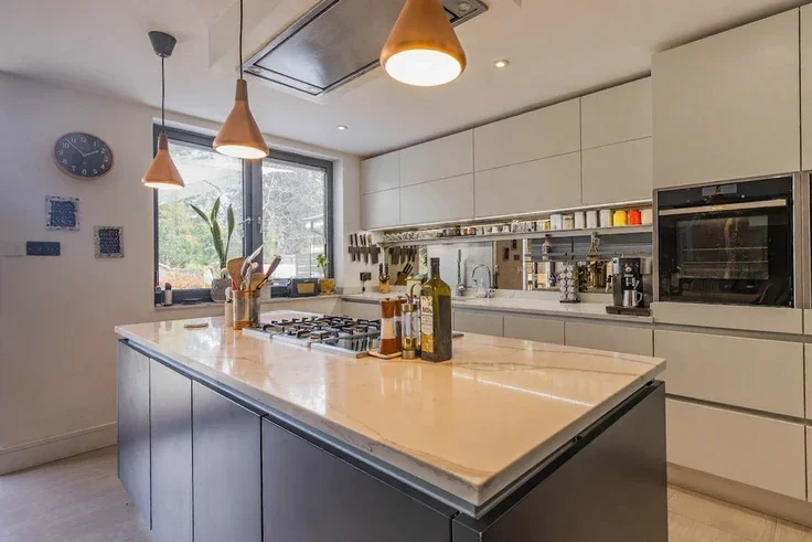 House Garside Close in Greater London