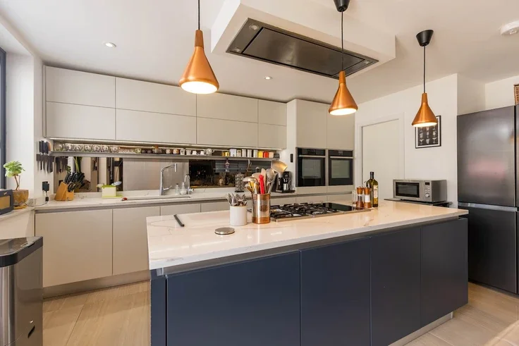 House Garside Close in Greater London