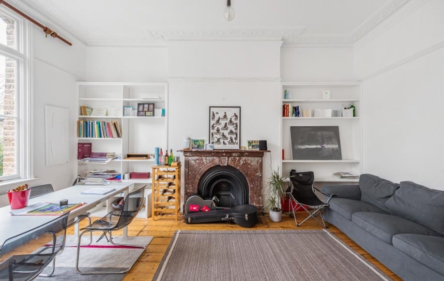 Flat Acol Road in London