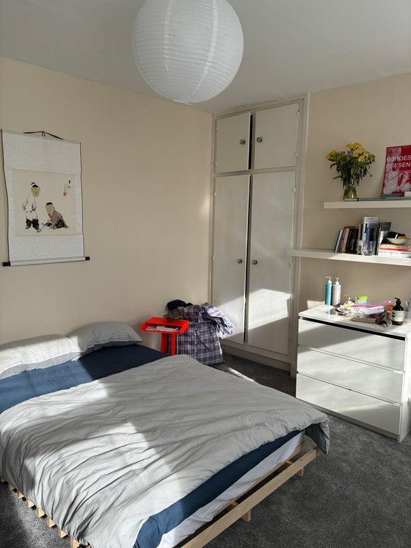 Room Marmont Road in Greater London