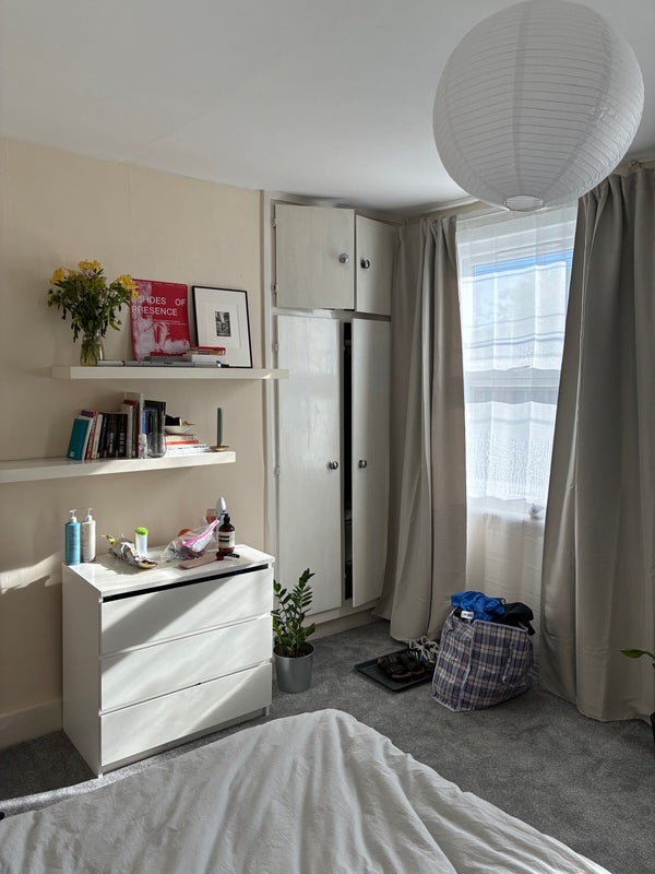 Room Marmont Road in Greater London