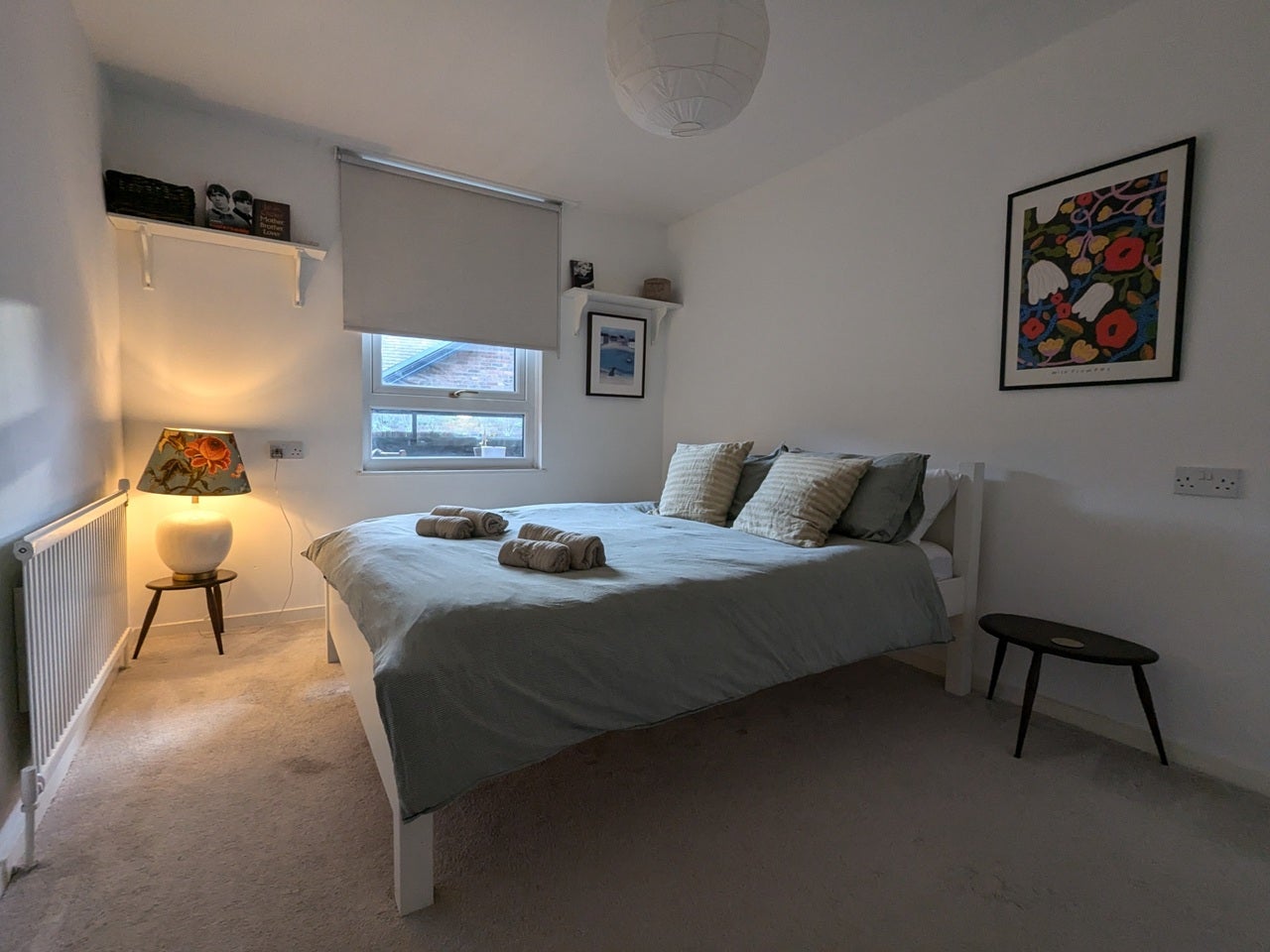 Flat Wivenhoe Close in Greater London