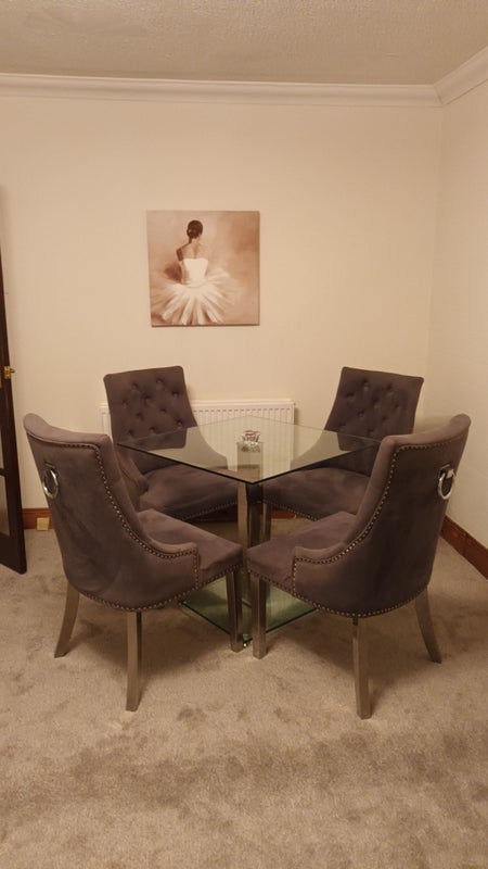 Room Braehead Street in Glasgow