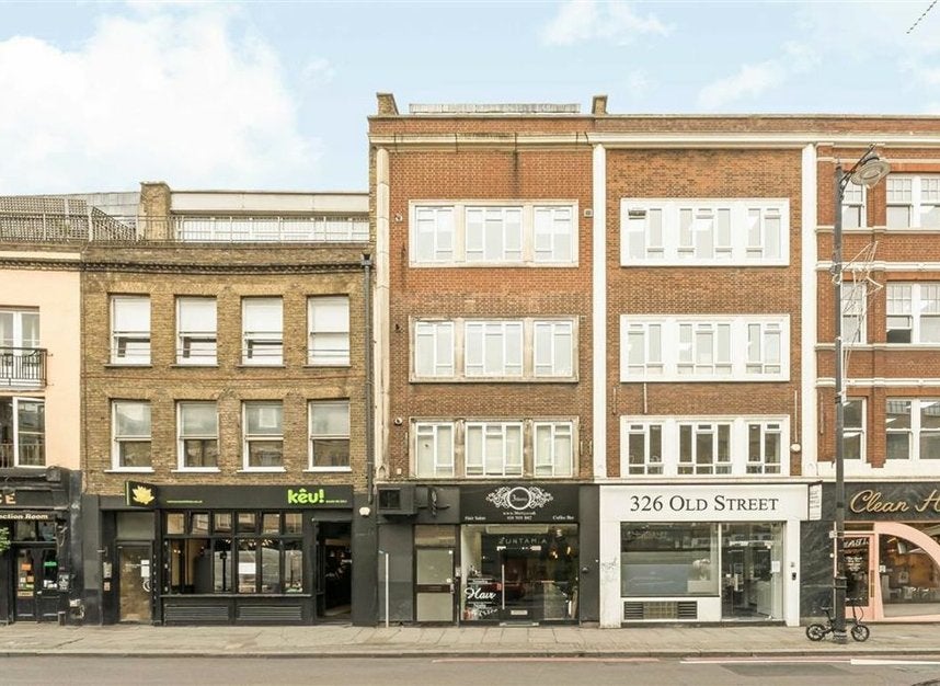 Flat Old Street in Greater London