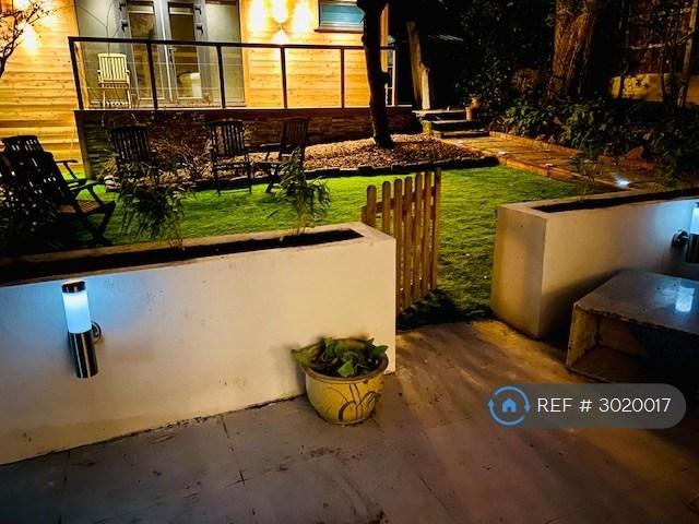 House Panmure Road in Greater London