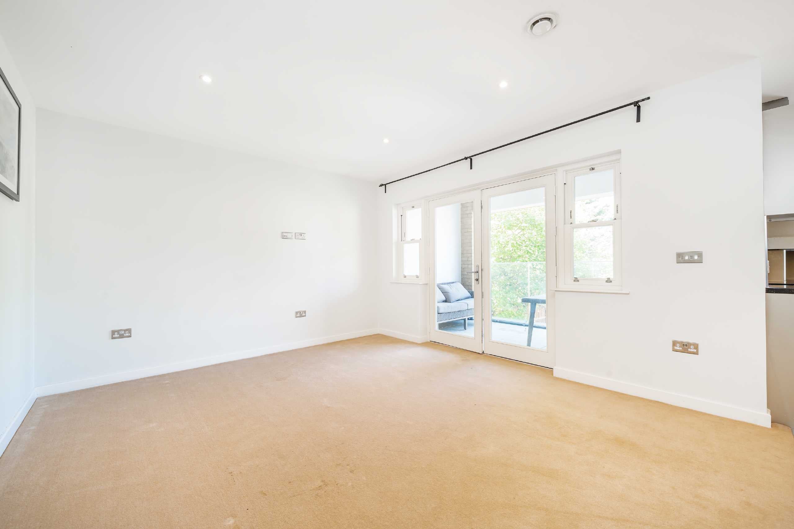 Flat Burlington Gardens in Greater London