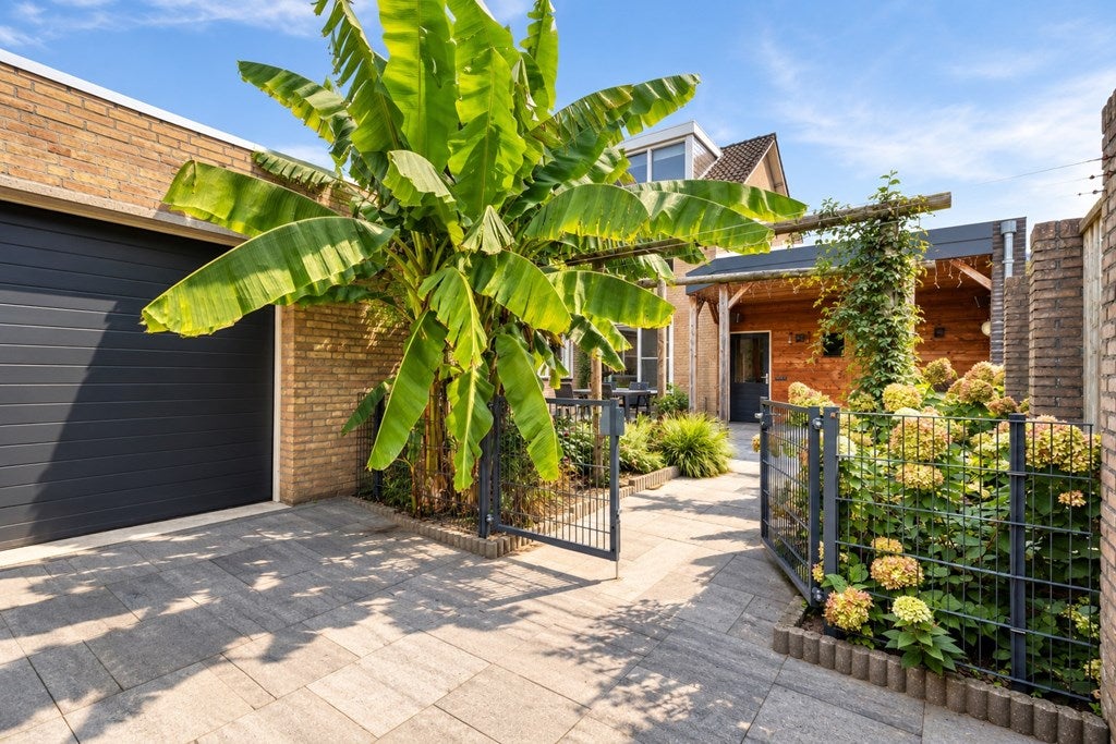 Hoekwoning te koop: Tichelerstraat 12, Sevenum