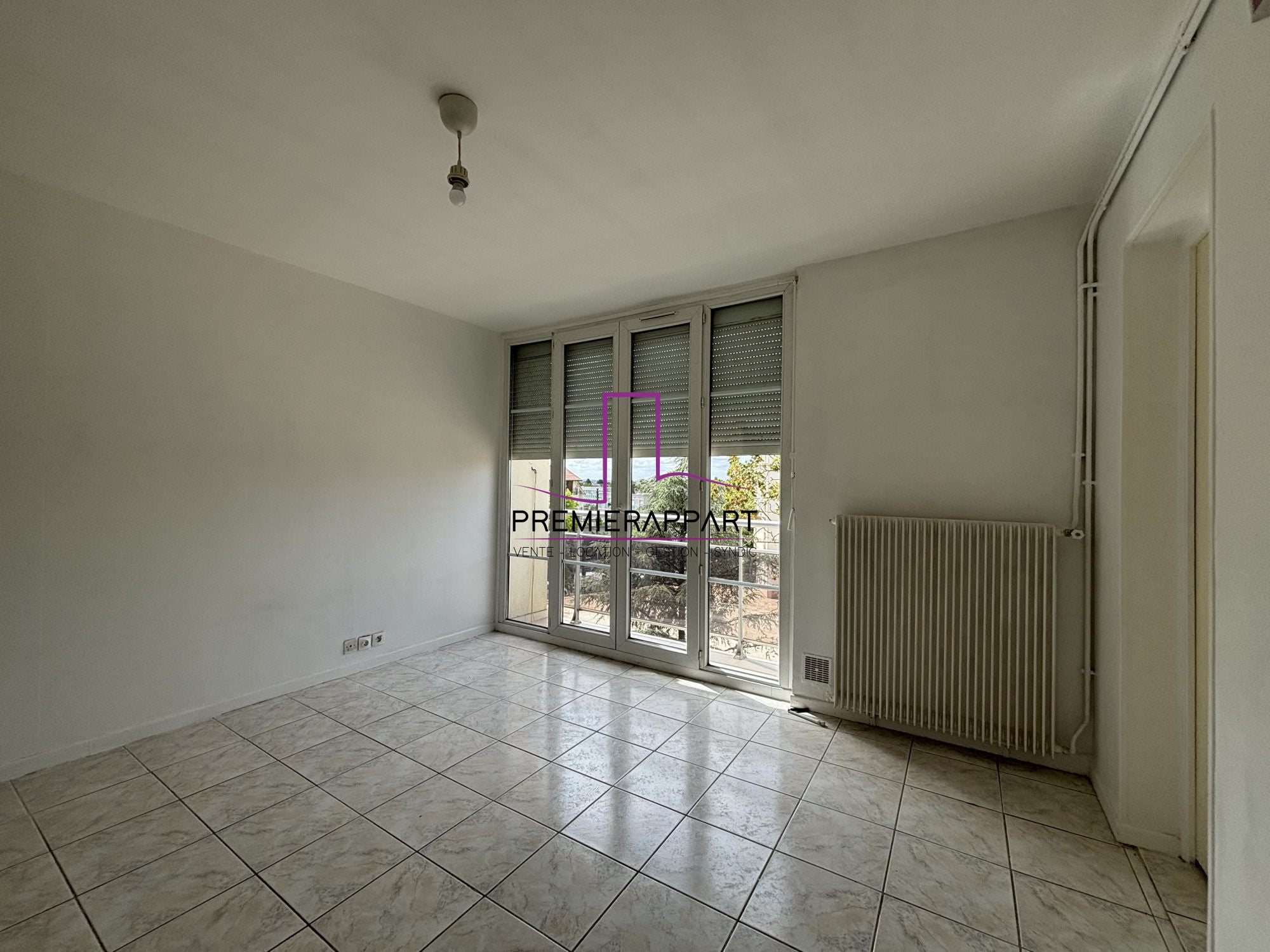 Flat Rue des Sureaux in Sartrouville