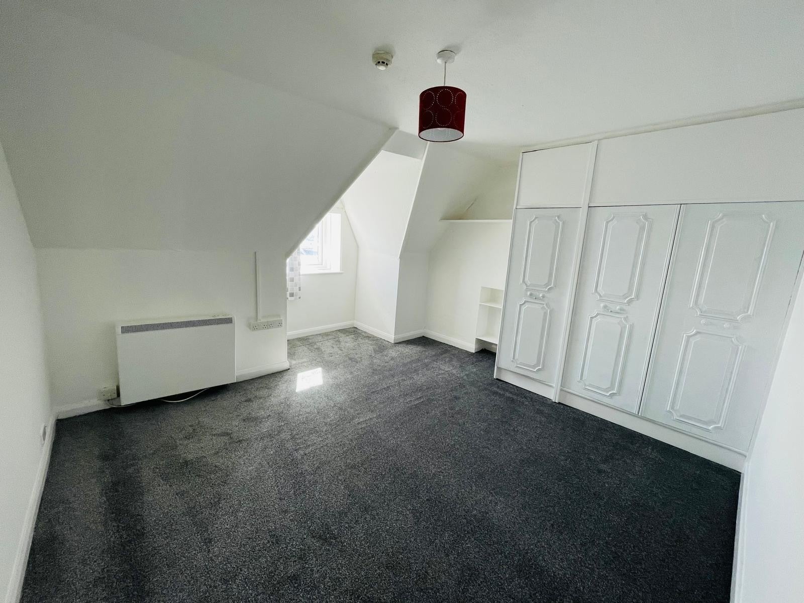 Flat Pier Road in Milford Haven