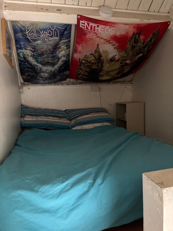 Room Clarence Road in Greater London