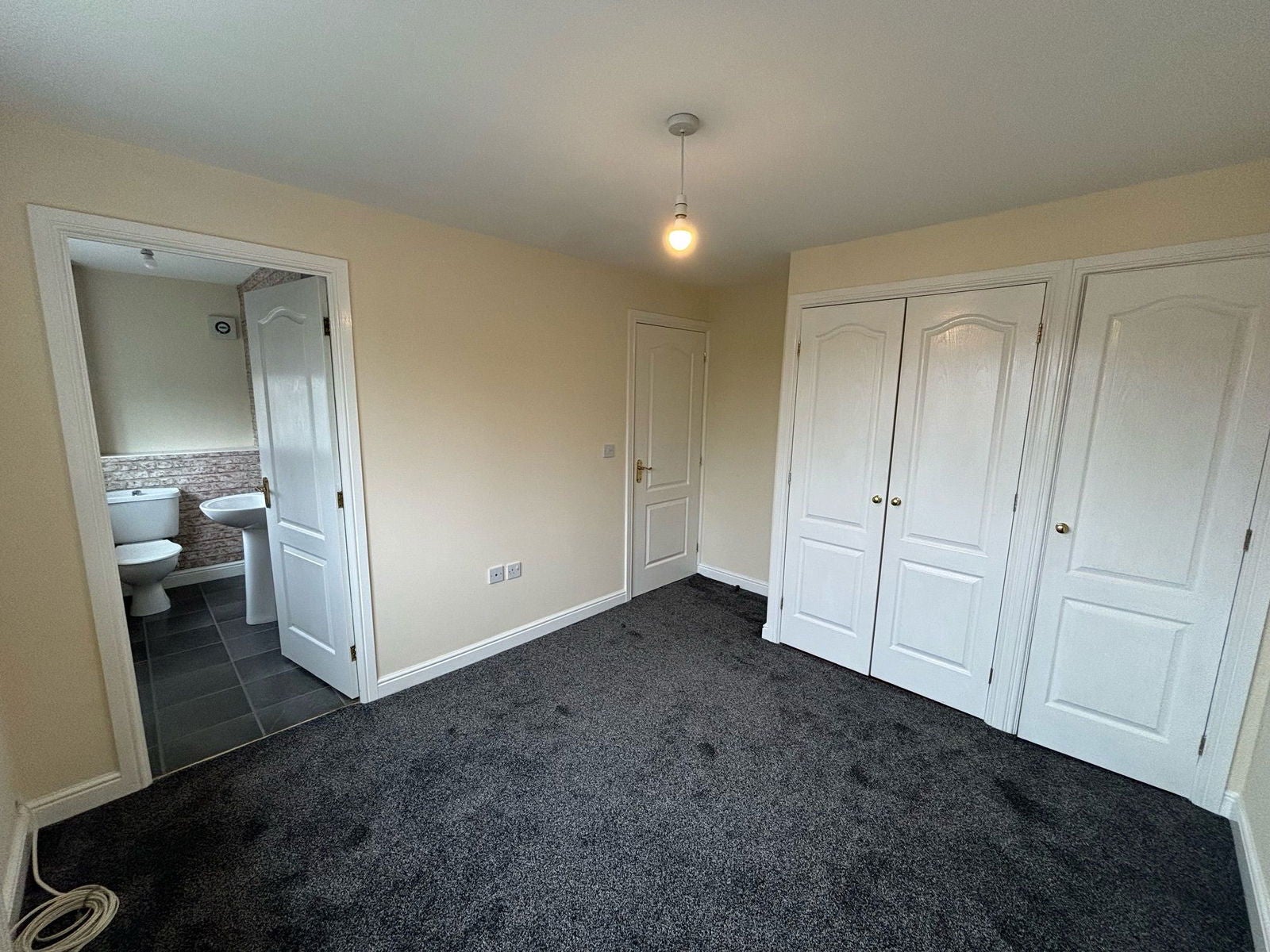 House Tor Close in Barnsley