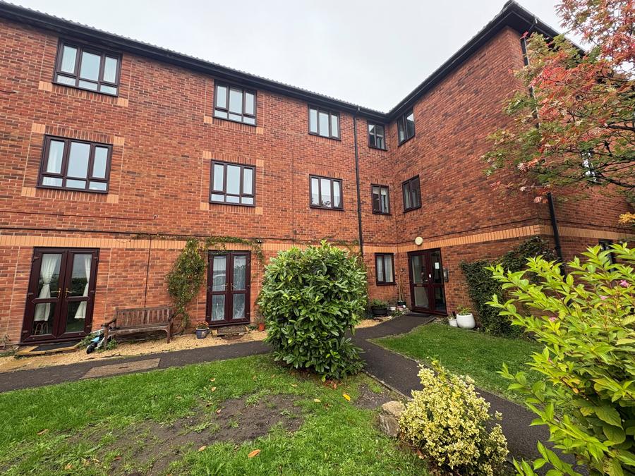 Flat Buttons Yard in Warminster