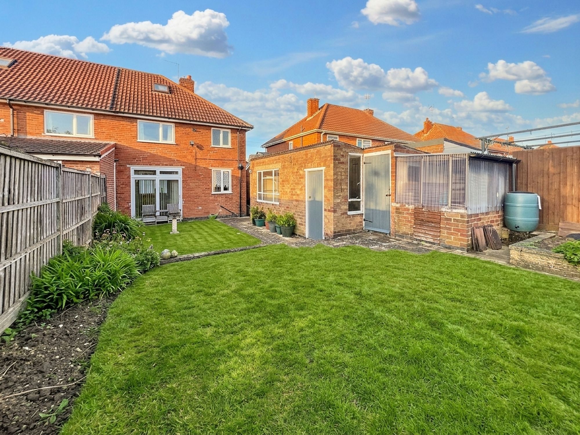 House Castleton Road in Oadby and Wigston