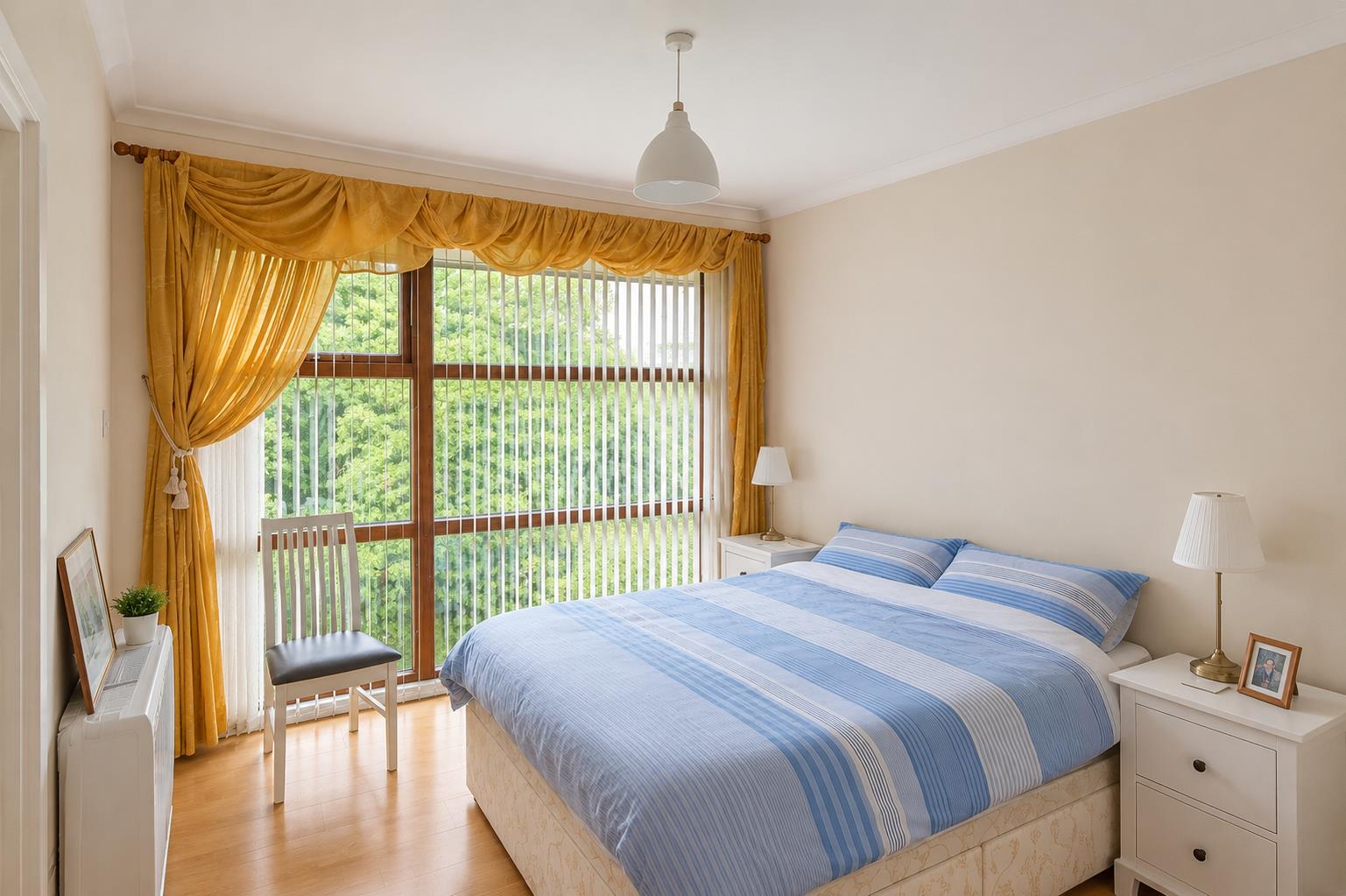 Flat Woodward Place in Milton Keynes