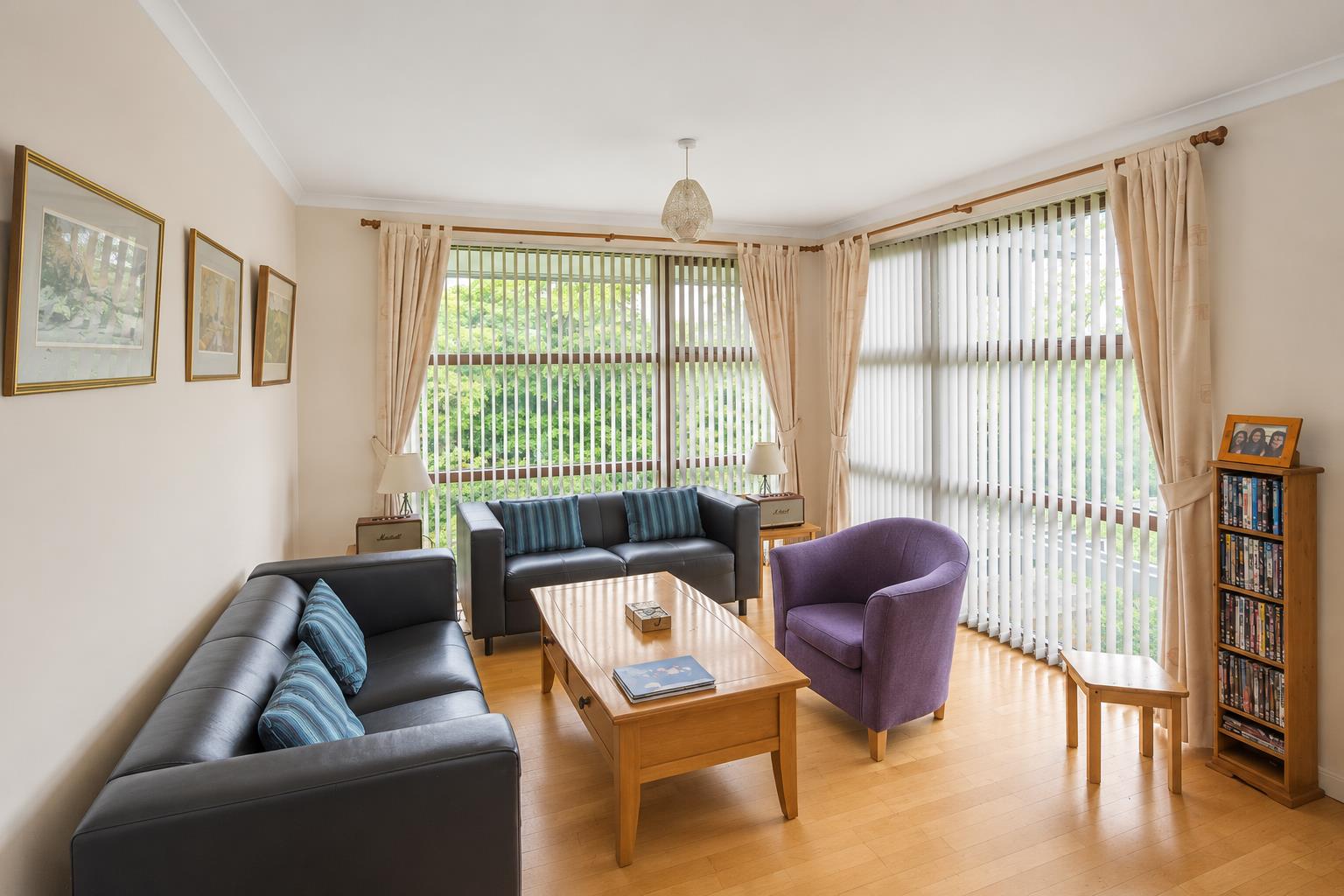 Flat Woodward Place in Milton Keynes