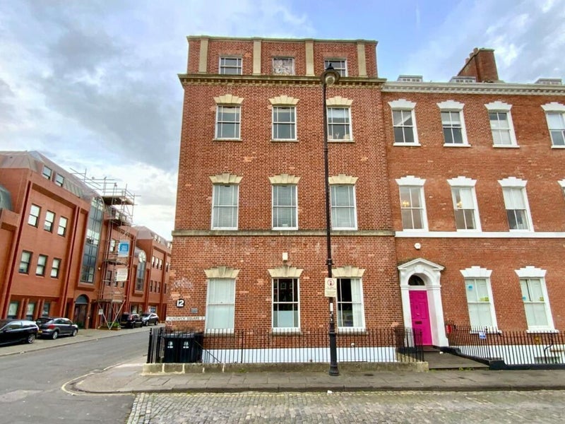 Room Surrey Street in Bristol