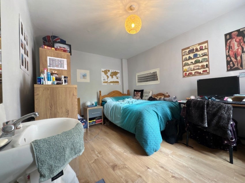Room Wilton Avenue in Southampton
