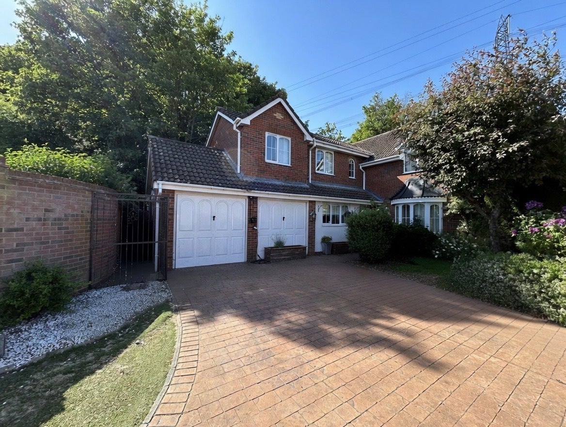 House St Davids Close in Stevenage