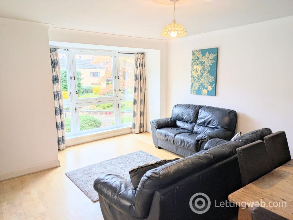 Flat Parsonage Square in Glasgow